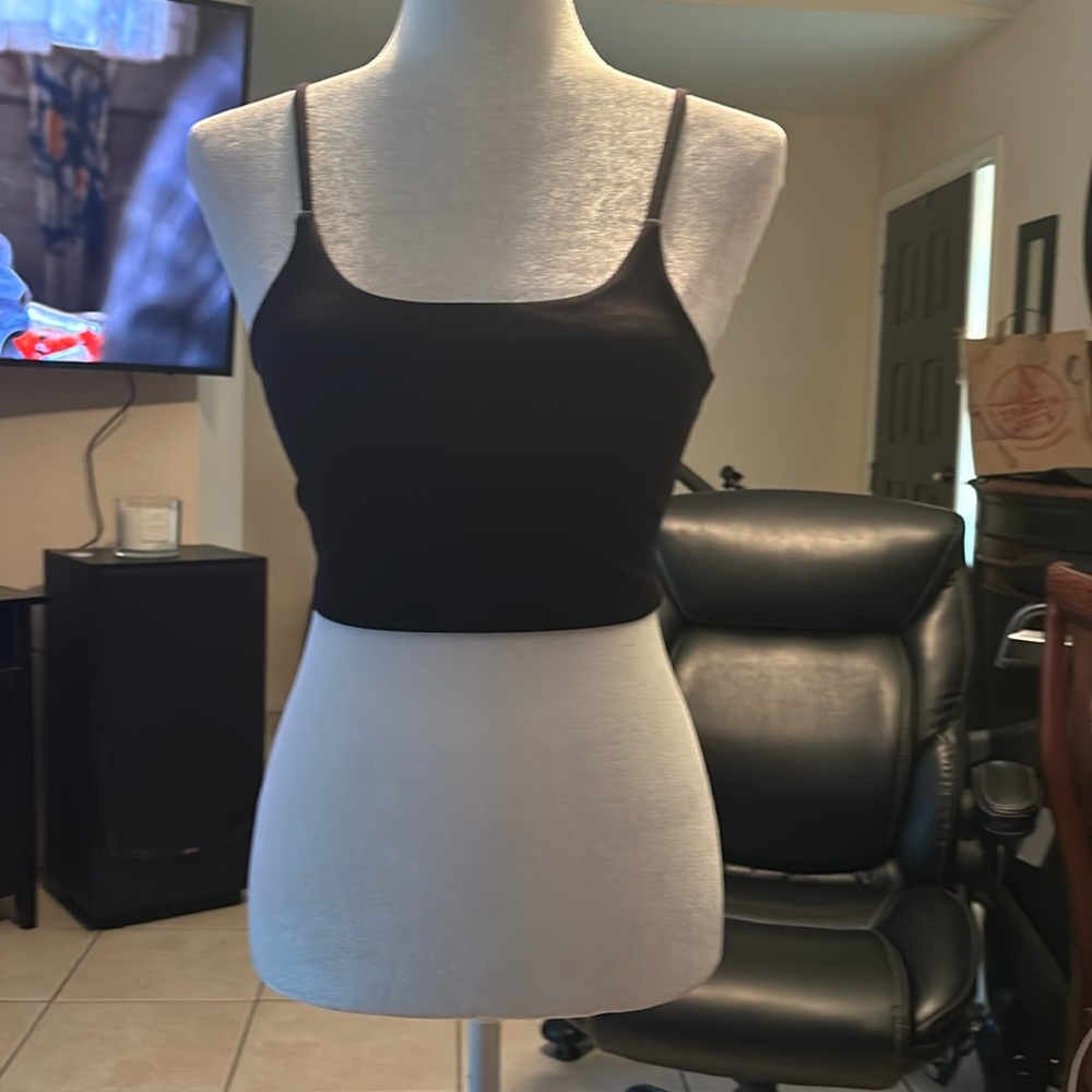 Black Halara cropped tank- size S